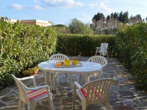Studio cabine avec terrasse et parking, à 250 m de la plage d'Aiguebelle, Le Lavandou - FR-1-251-187